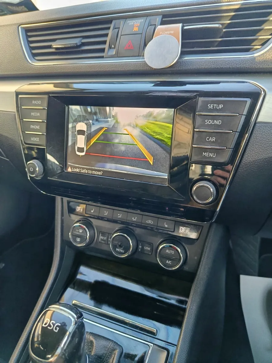 Skoda Superb 2016 - Image 4