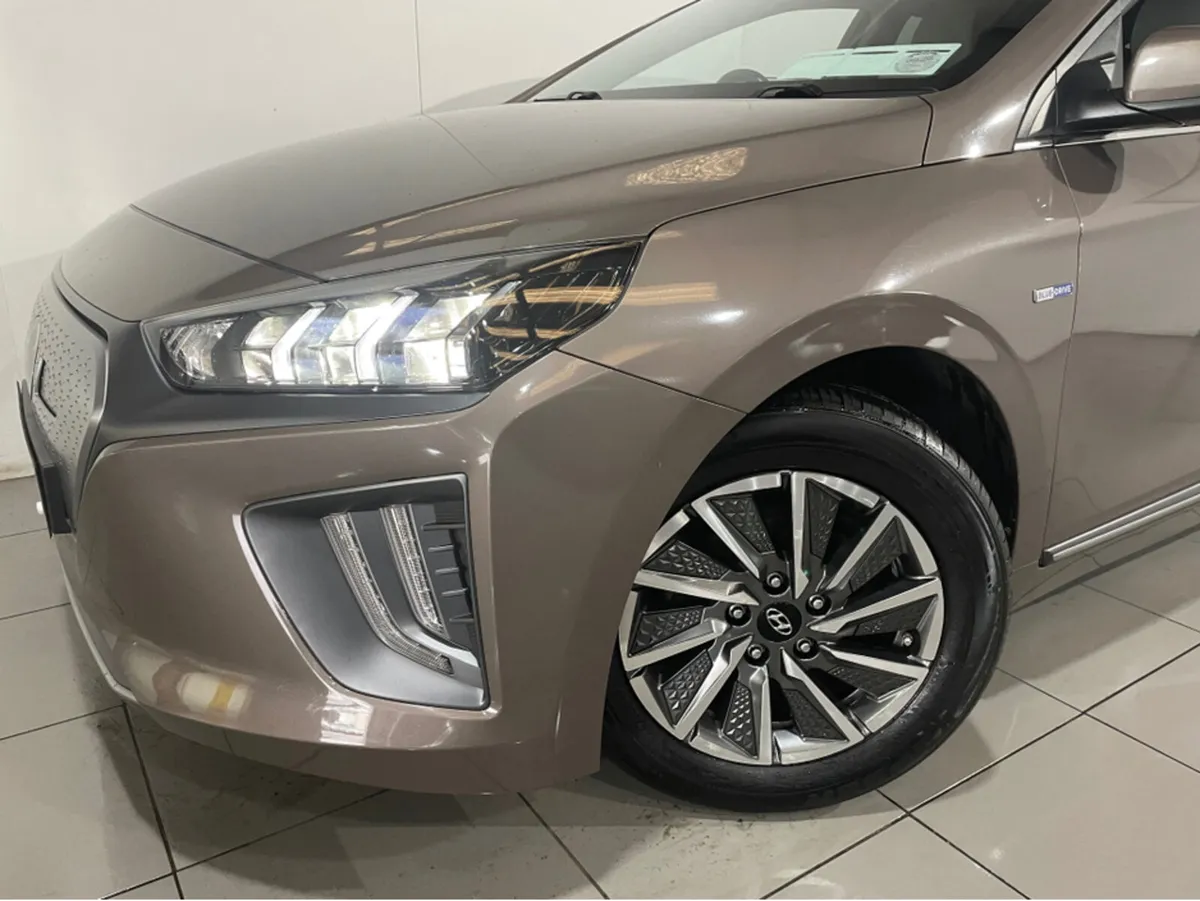Hyundai IONIQ PREMIUM 38.3 KWH EV 5DR AUTO BATTERY - Image 4