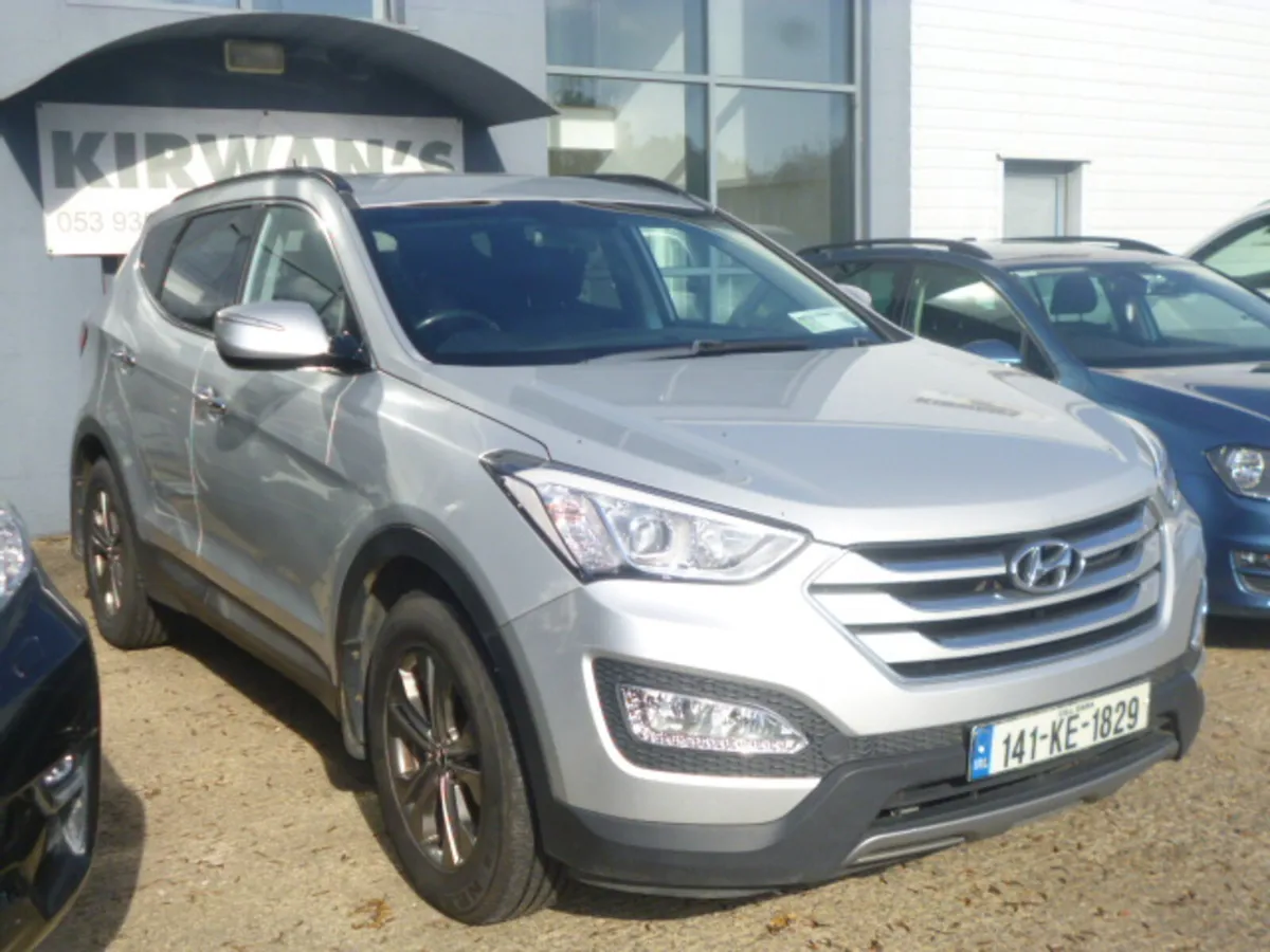 Hyundai Santa Fe 2.2L CRDi 4WD Sp Edition 7 seats - Image 2