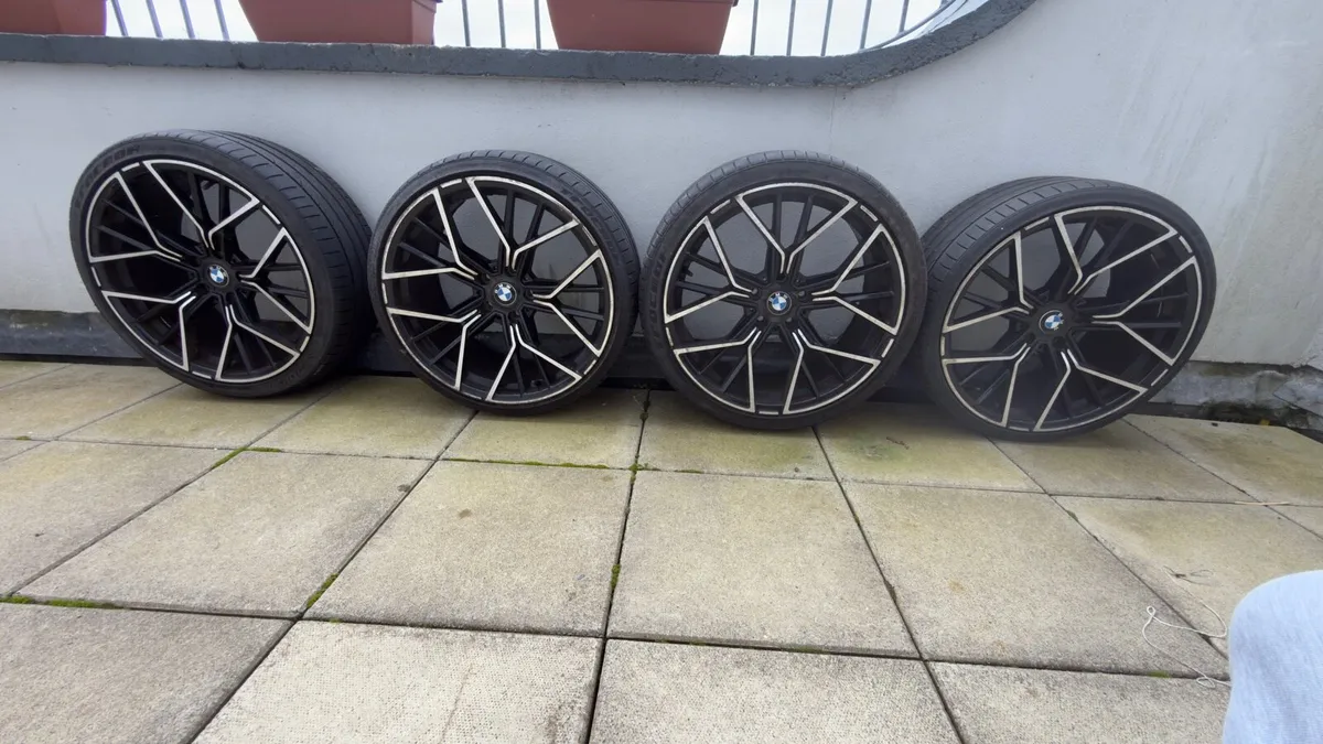 BMW 5 series Wheel - Image 1
