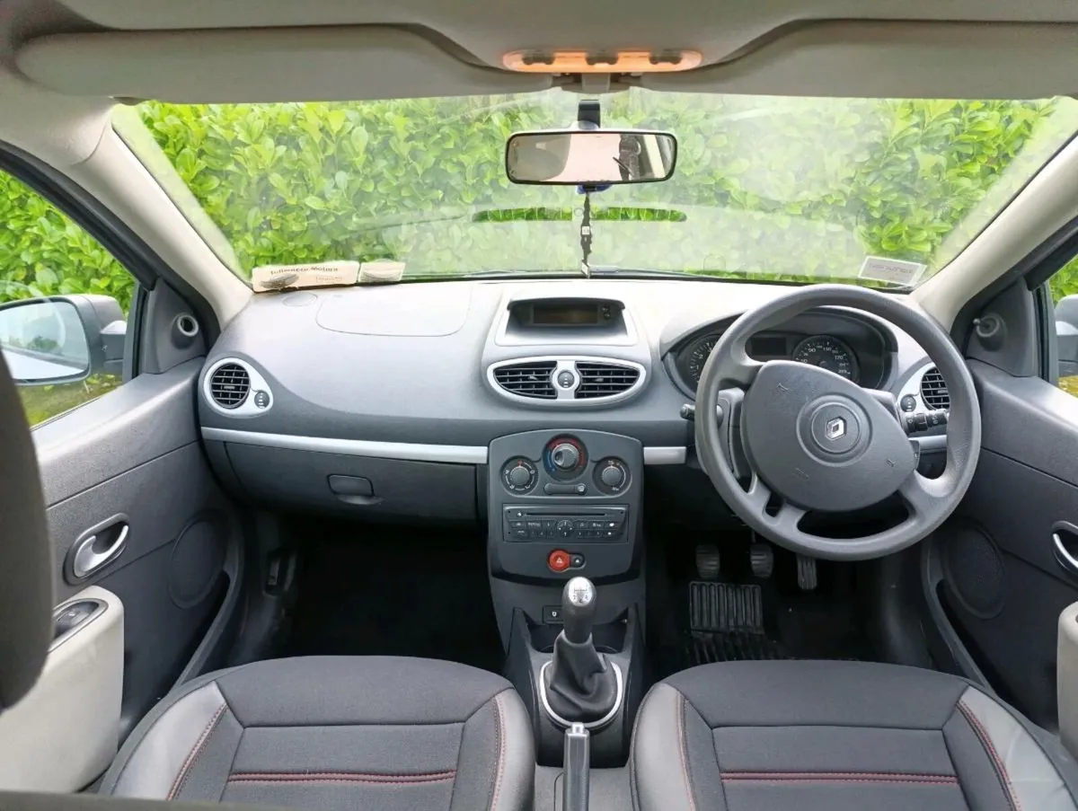 Renault Clio 1.2Ethano - Image 3