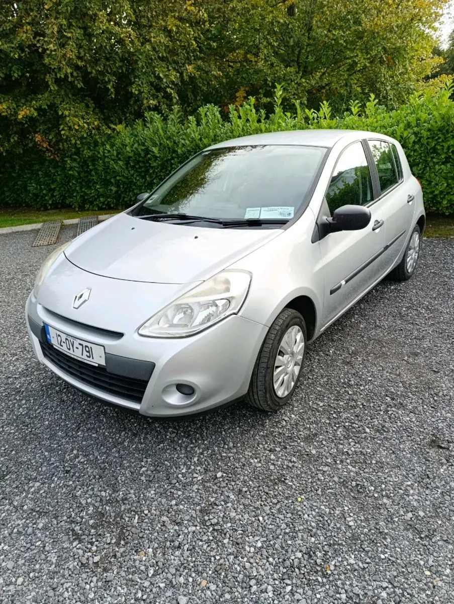 Renault Clio 1.2Ethano - Image 1