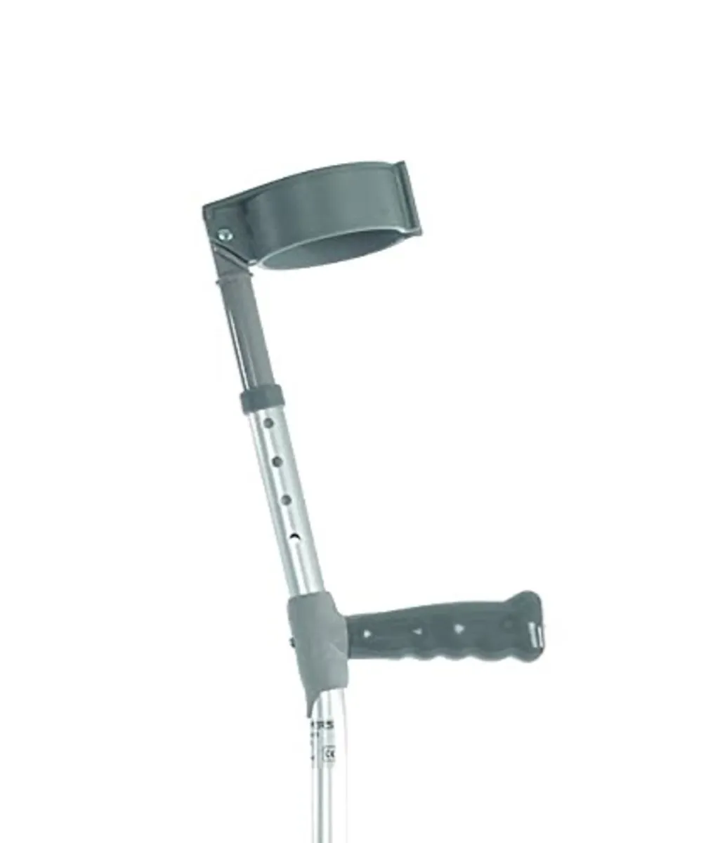 Adjustable aluminum crutches - Image 2
