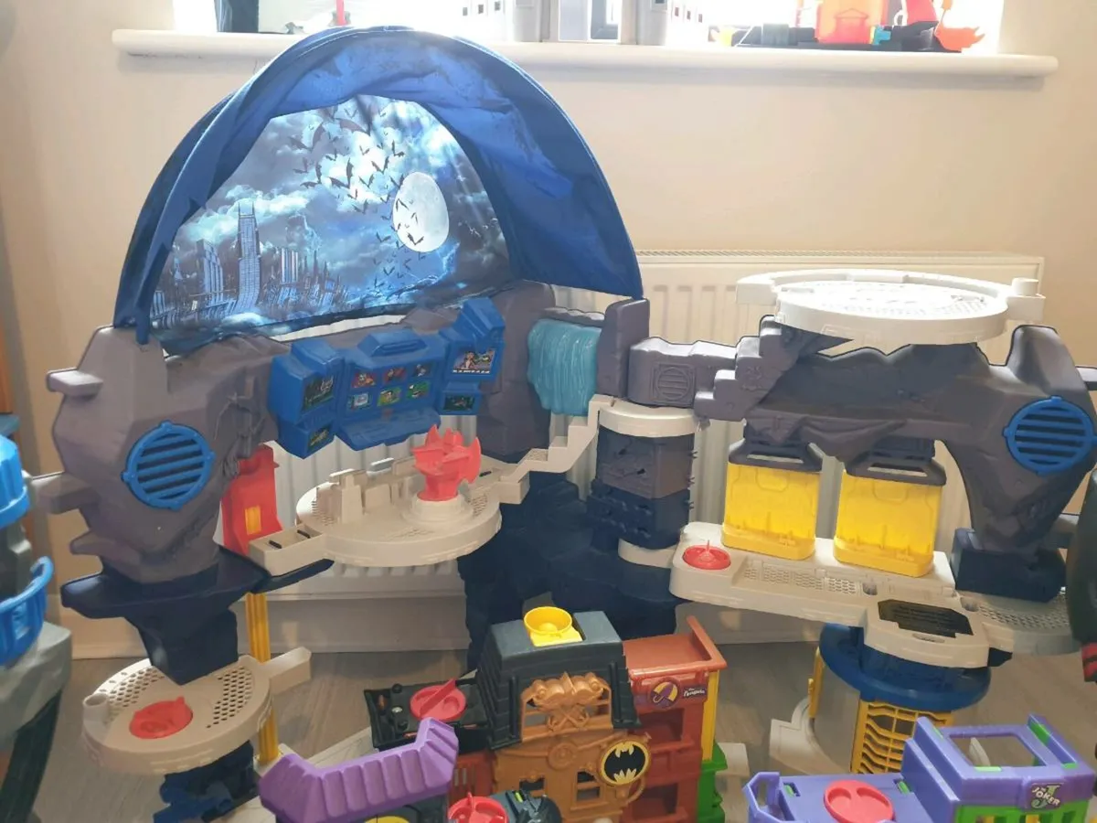 Toys - Image 1