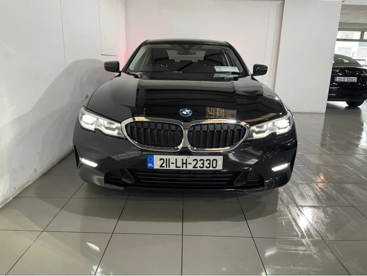 BMW 3-Series 330 E SE PRO 4DR AUTO NCT 01/27 - Image 2