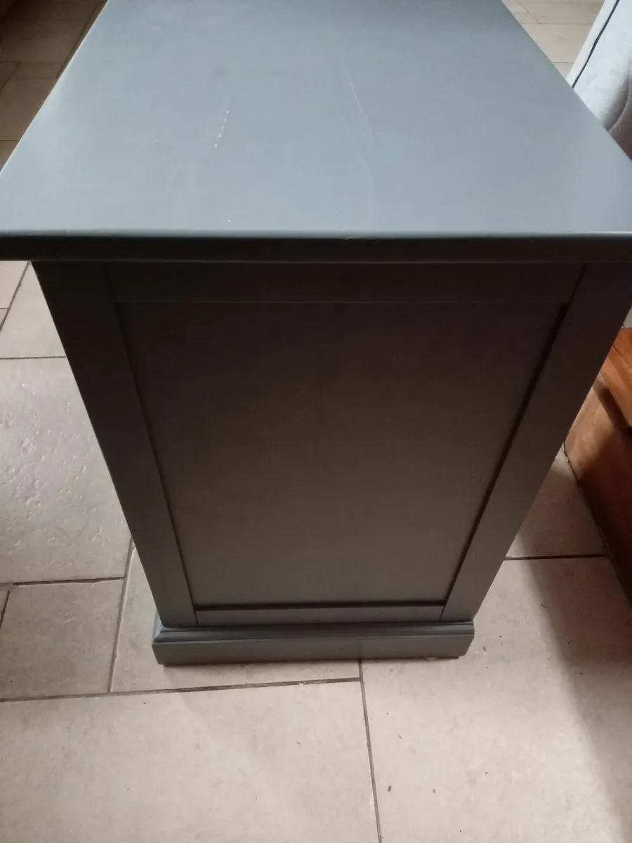 Locker - Image 2