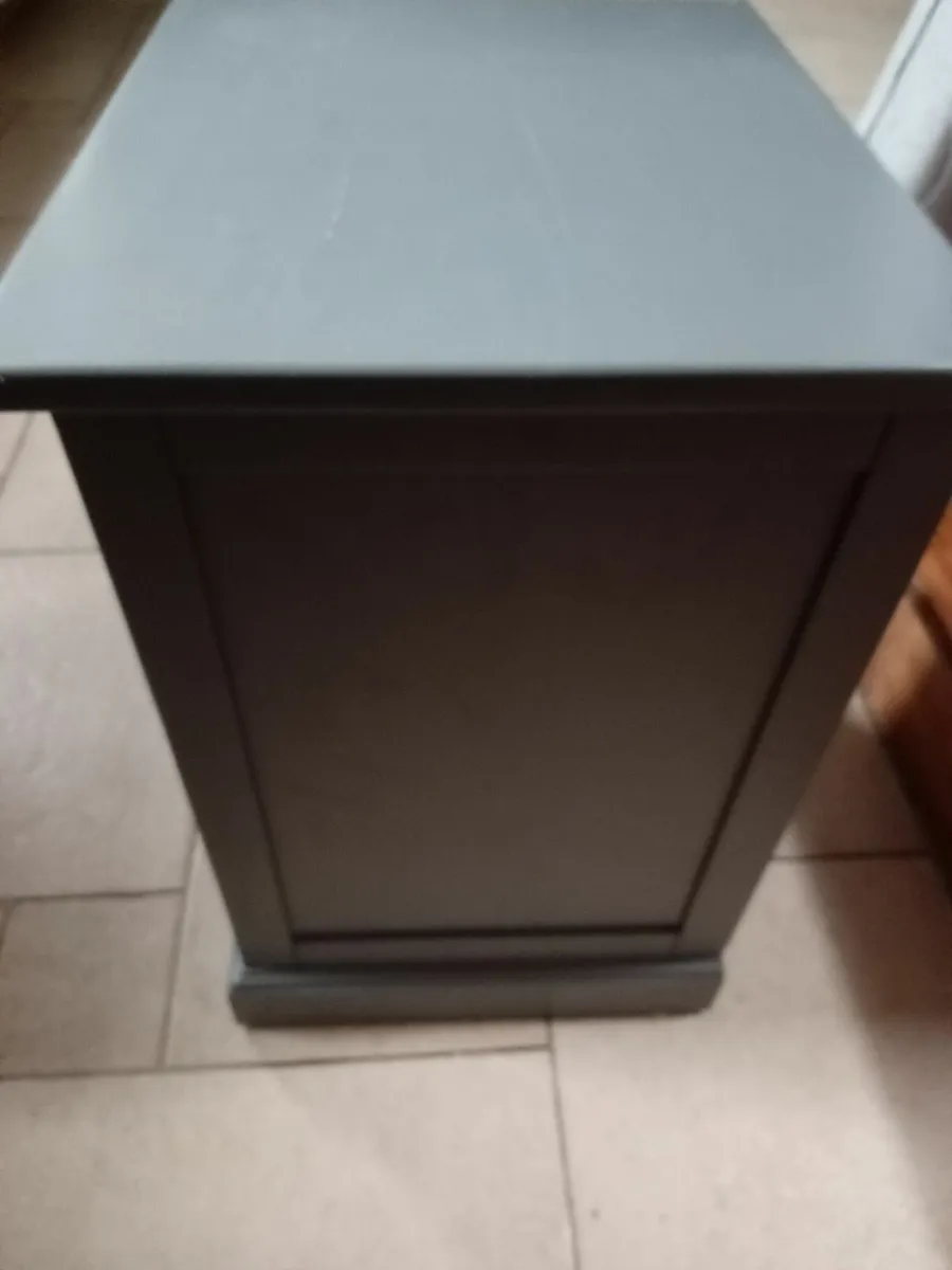 Locker - Image 4
