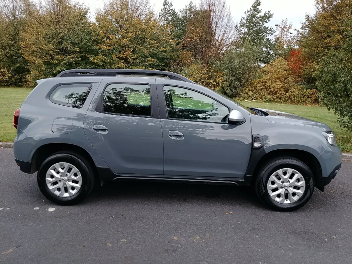 Dacia Duster Expression TCE 90 NBI 5DR - Image 2