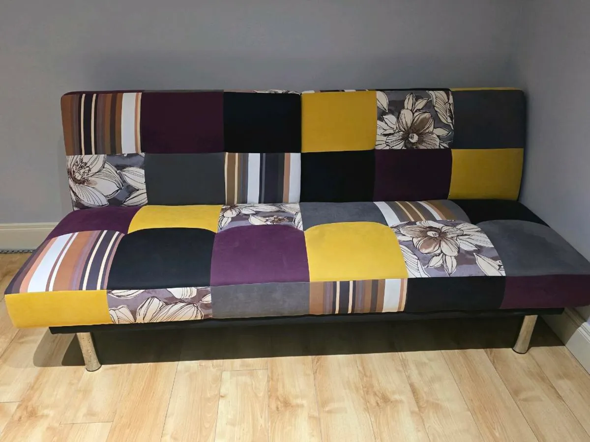 Sofabed - Image 1