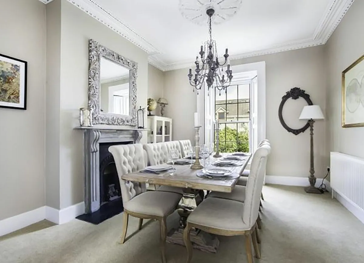 Showhouse Classic-Style Formal Dining Table - Image 3