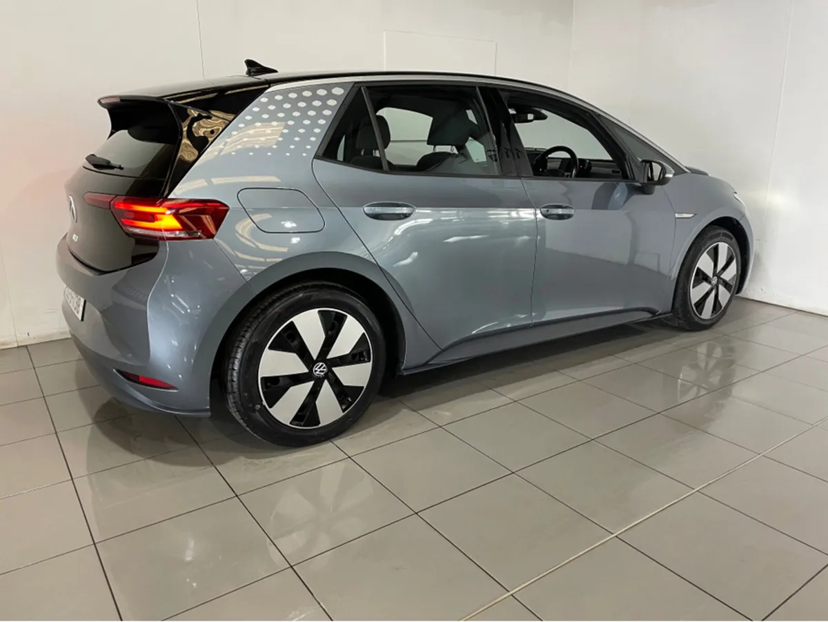 Volkswagen ID.3 PRO 150 KW LIFE 58KWH 5DR AUTO BAT - Image 4