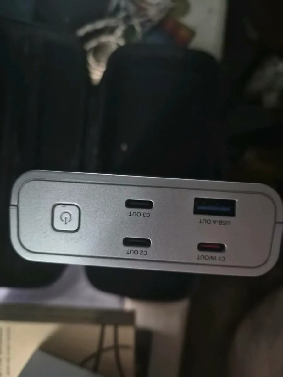 VoltaGo Max 27,000mAh powerbank. 140watt power. - Image 2