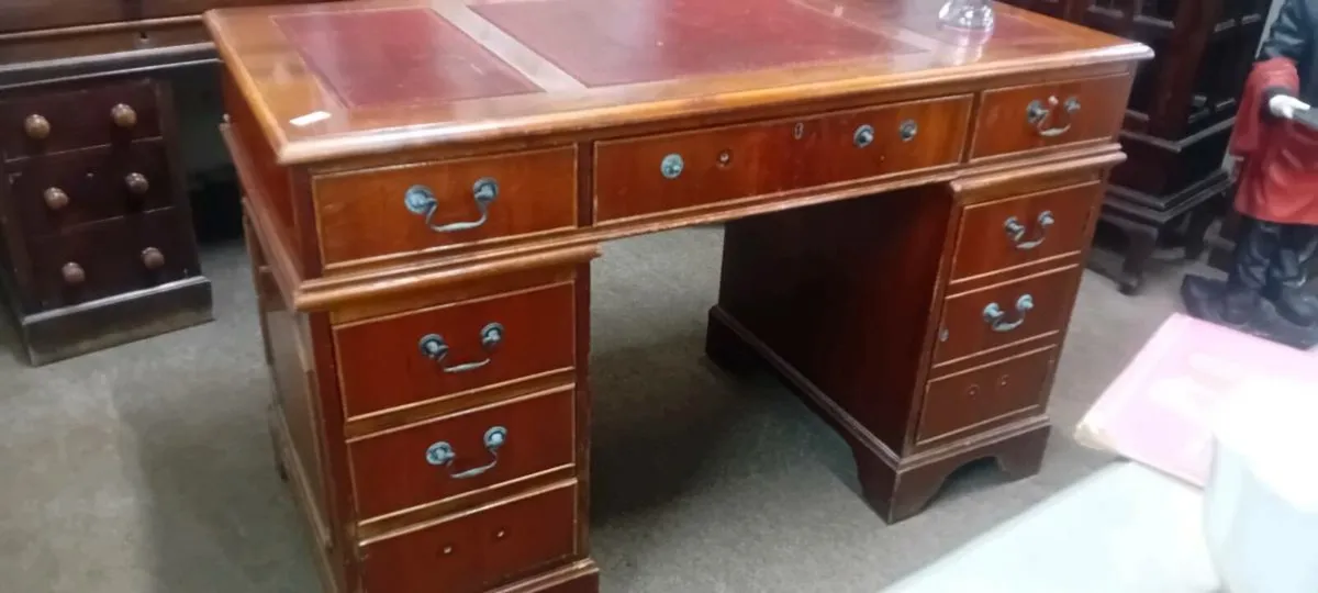 Leather Top Kneehole Office Desk - Image 1