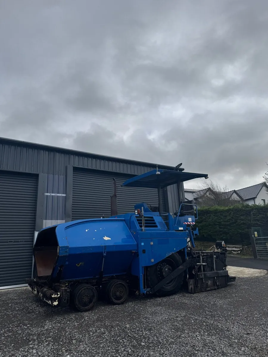 2014 Ammann AFW500E asphalt paver - Image 2