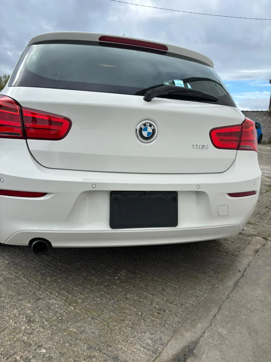 Car - Image 4