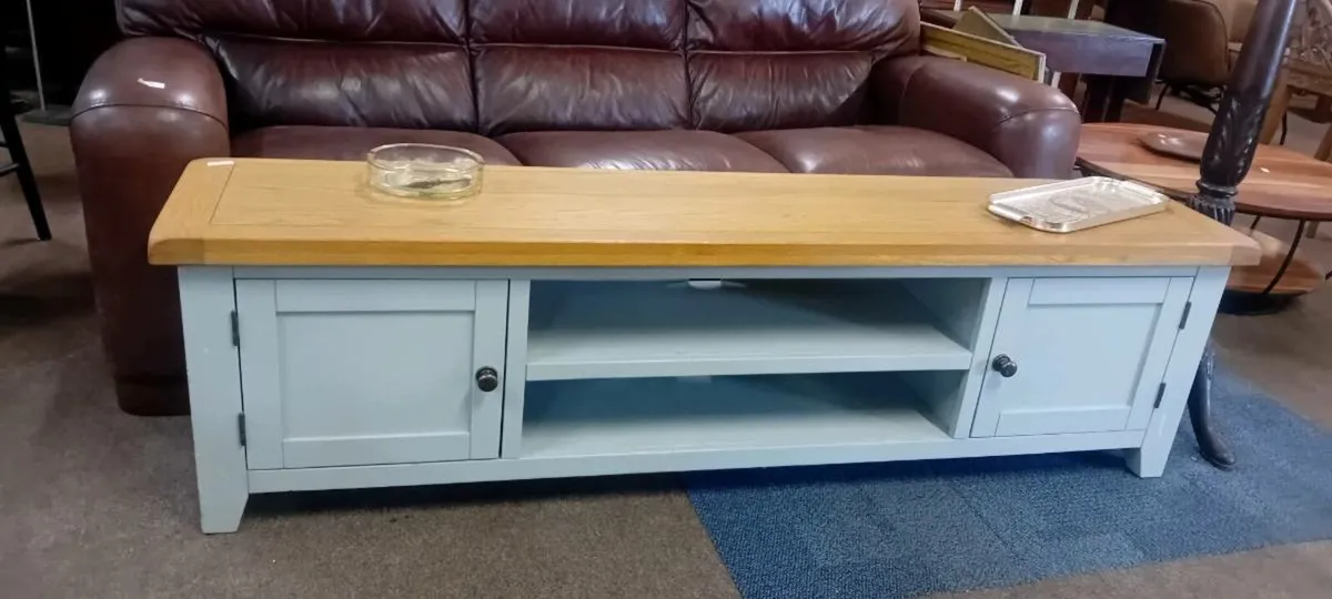 Modern Wood Topped Media Unit