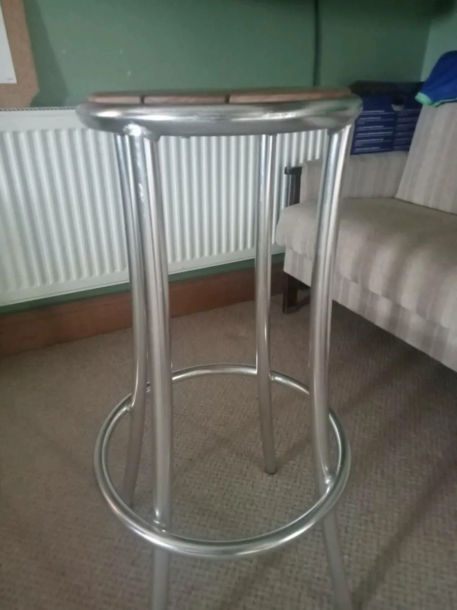 Bar stool - Image 2