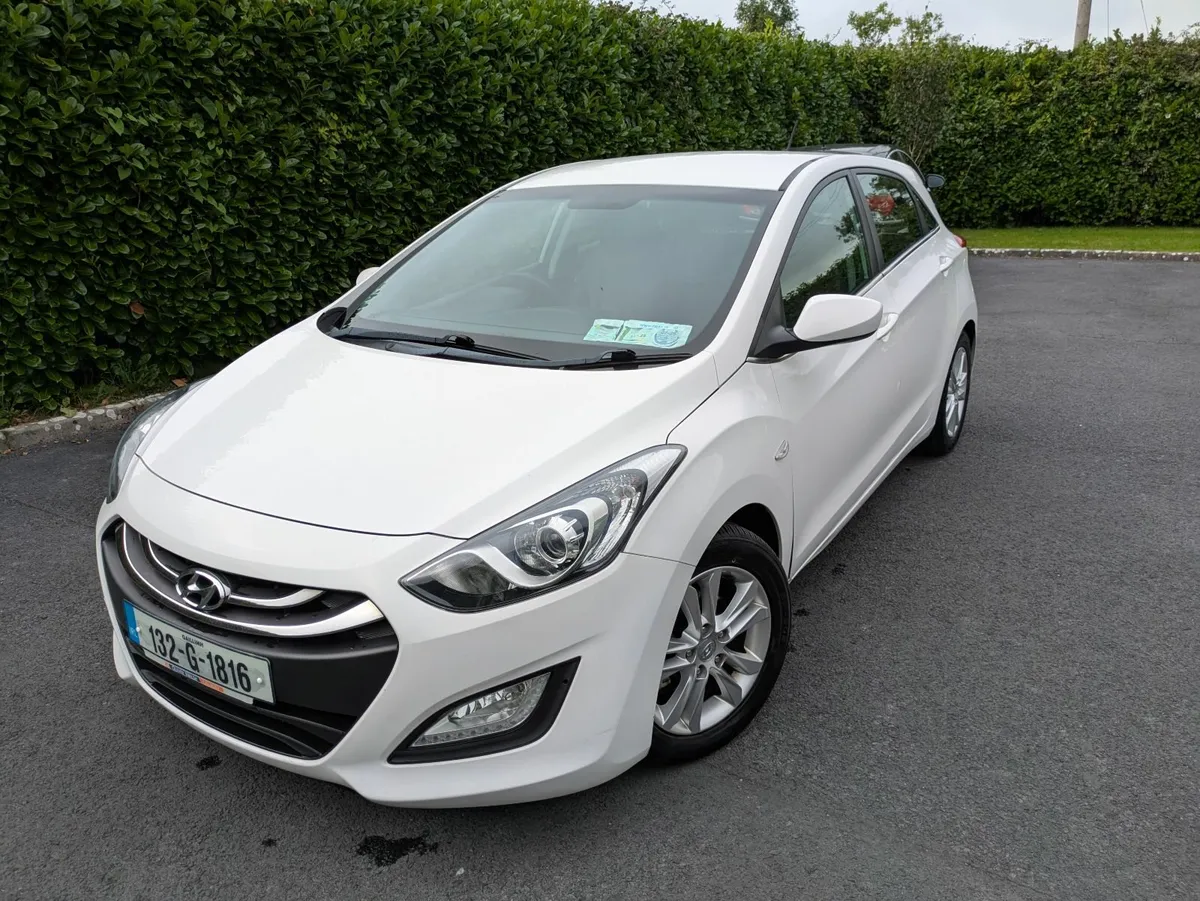 Hyundai i30 2013 - Image 2