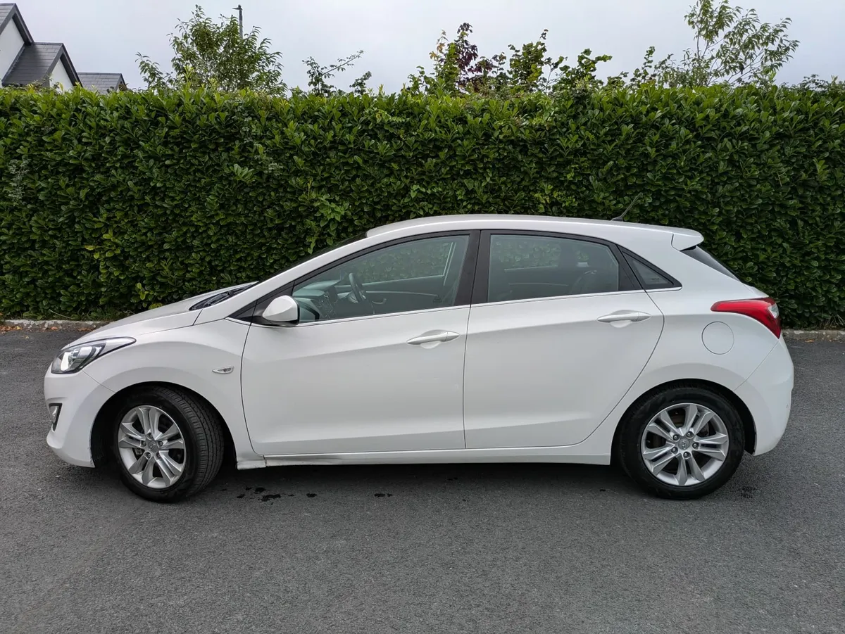 Hyundai i30 2013 - Image 1