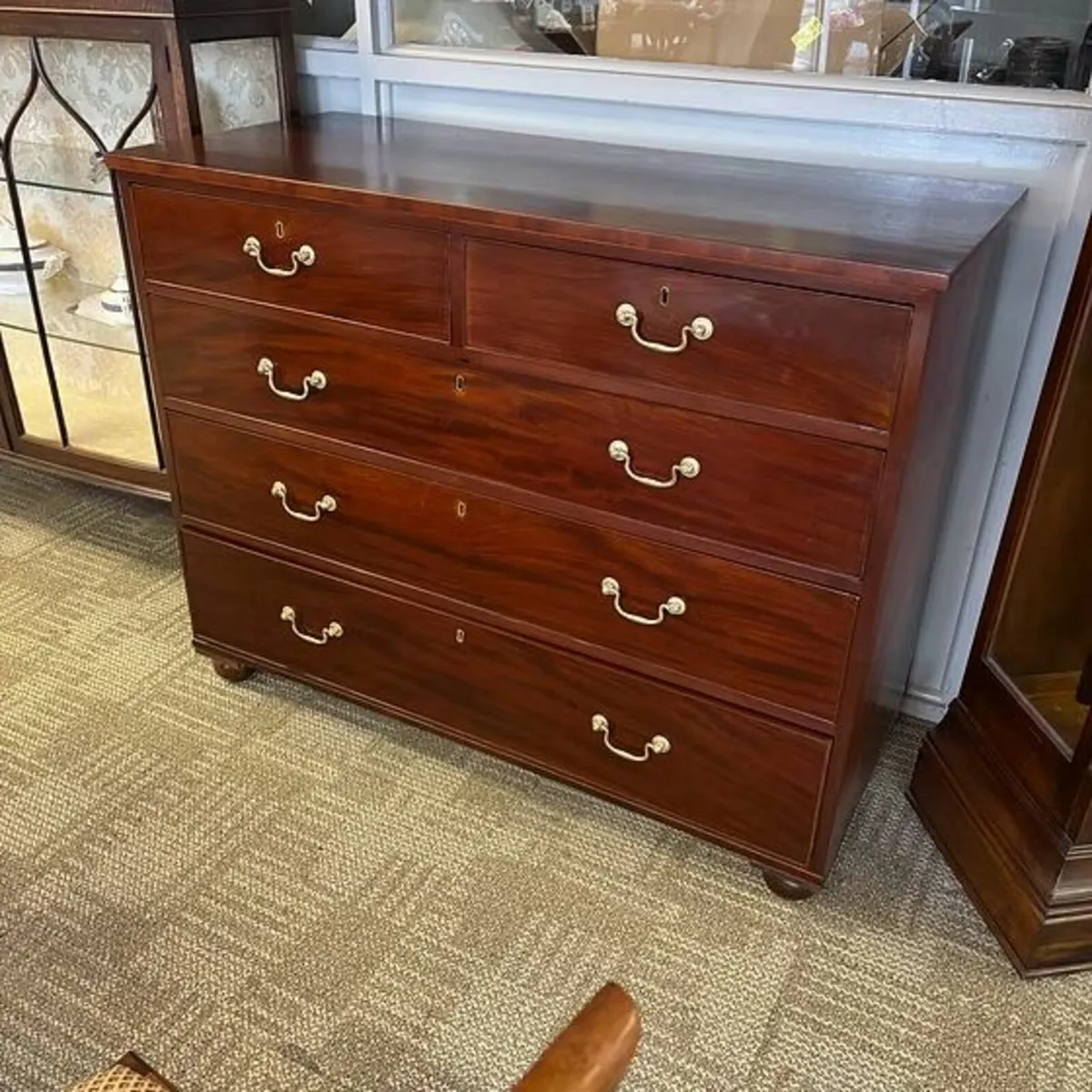 Edwardian mahogany chest of drawers