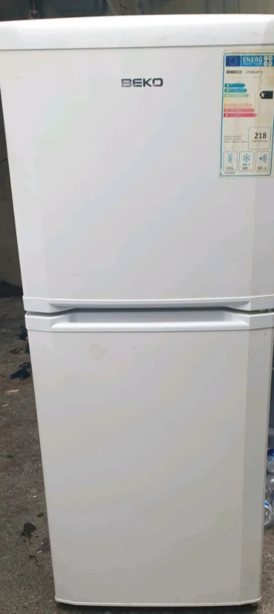 Fridge freezer