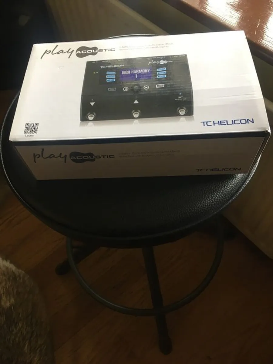 TC Helicon Play Acoustic Pedal - Image 1