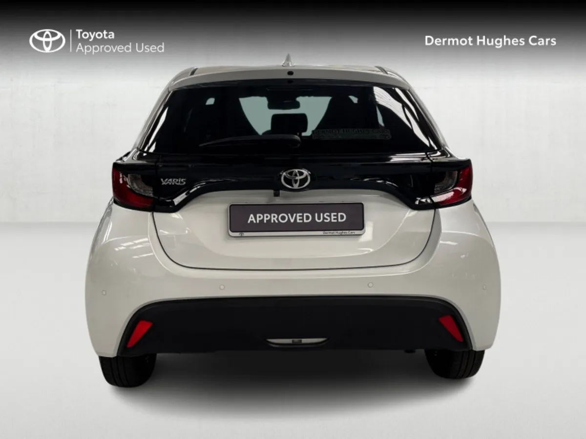 Toyota Yaris 1.0 AUTO 5BA-KSP210 - Image 4