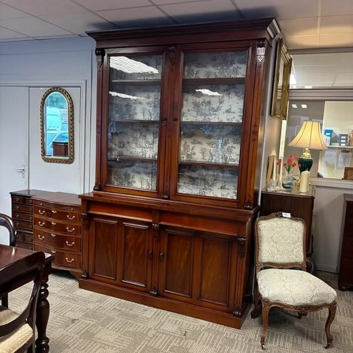 18th century burled walnut bookcase cabinet - Image 1
