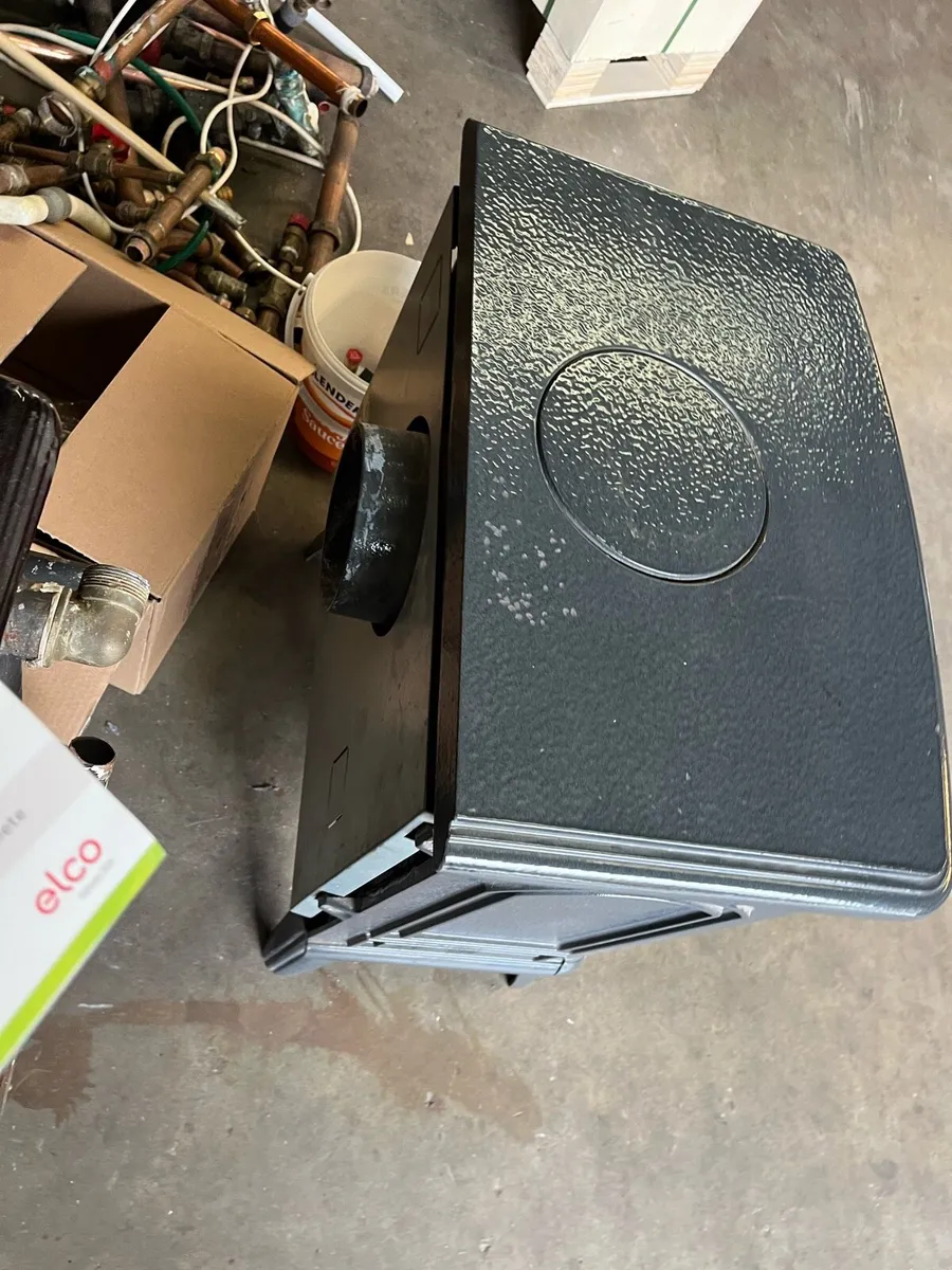 Franco-Belge 8kw room heater stove - Image 3