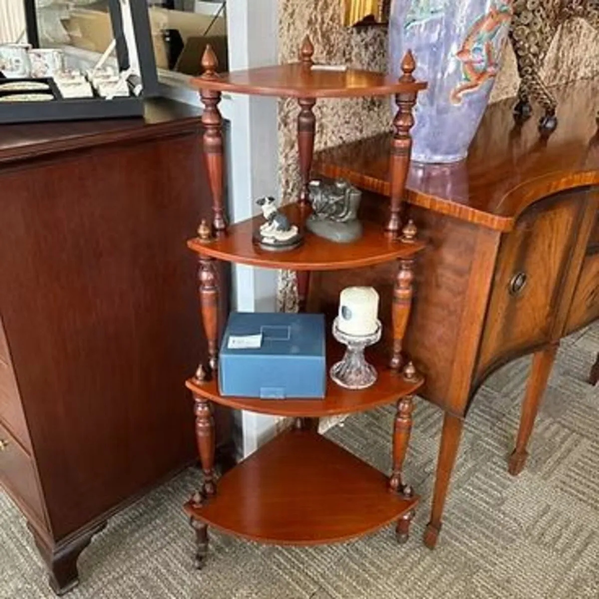 Gorgeous Victorian mahogany four tier wot-not
