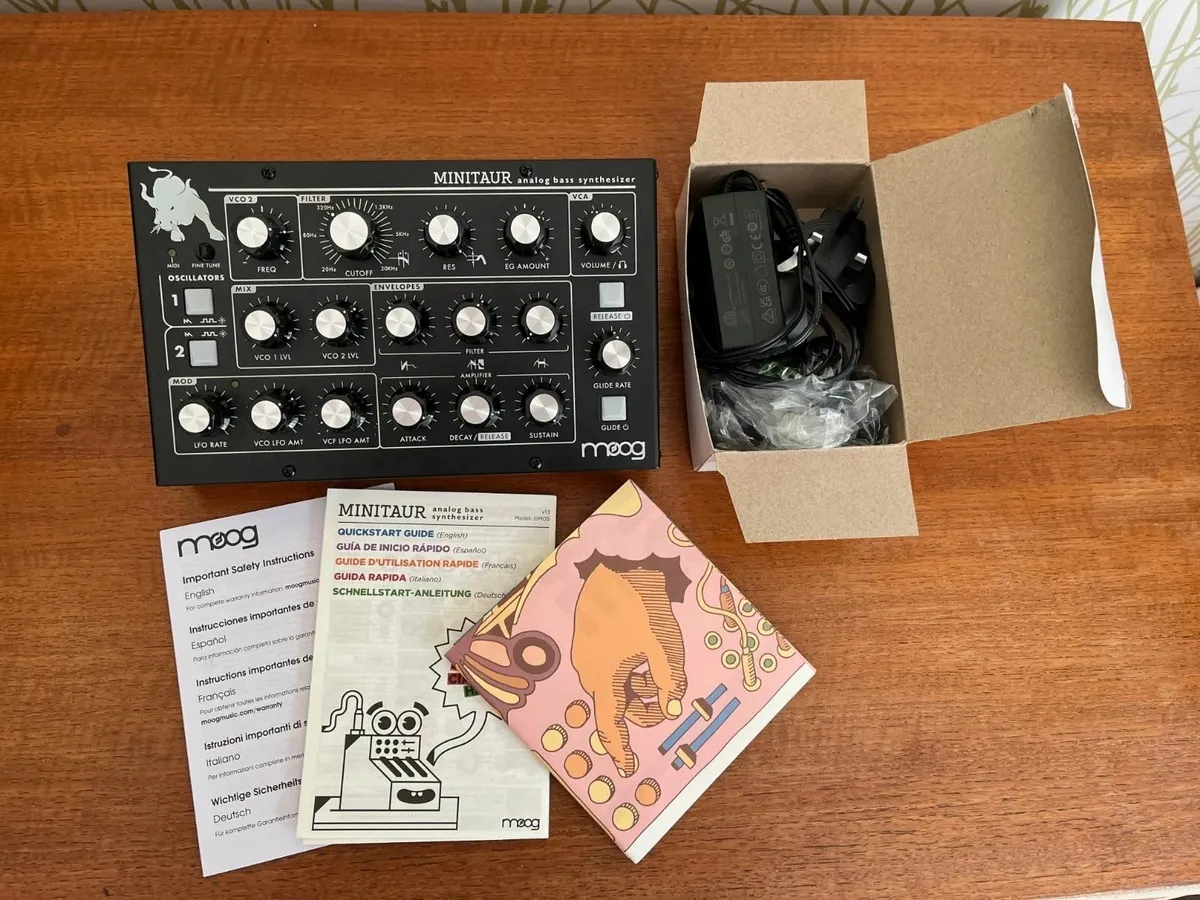 Moog Minitaur - Analogue Synthesiser, mint - Image 1