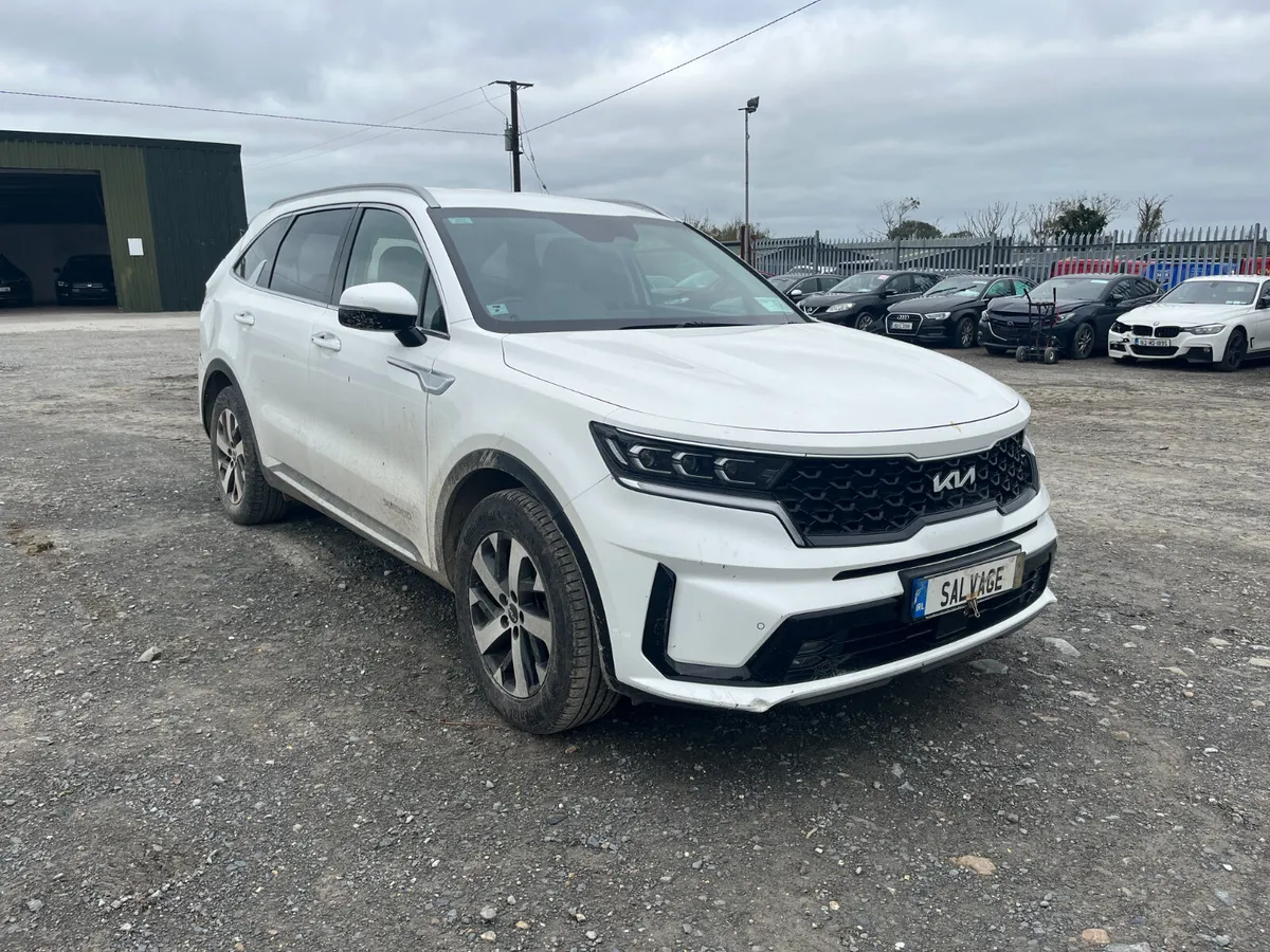 2023 Kia Sorento - Image 1