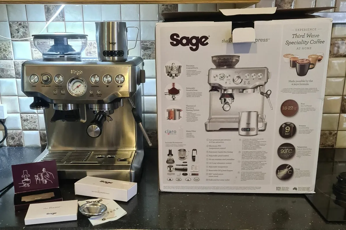 Sage The Barista Express Espresso Machine - Image 1