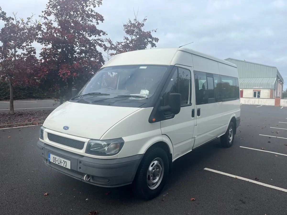 Ford Transit Mini Bus 2005 - Image 1