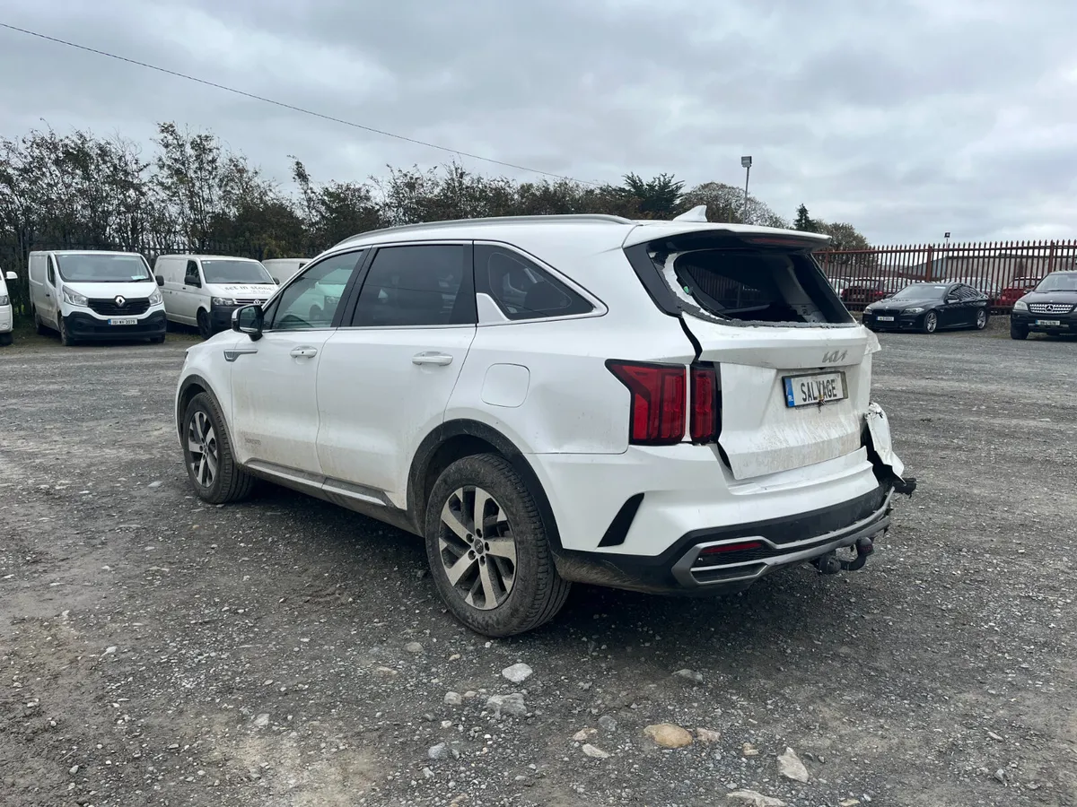 Kia Sorento 2023 - Image 1