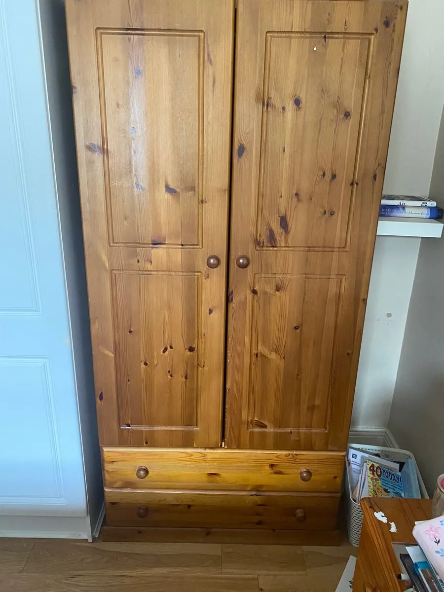 Kitchen cabinet - Image 3