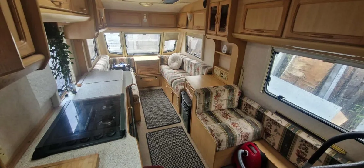 caravan - Image 2