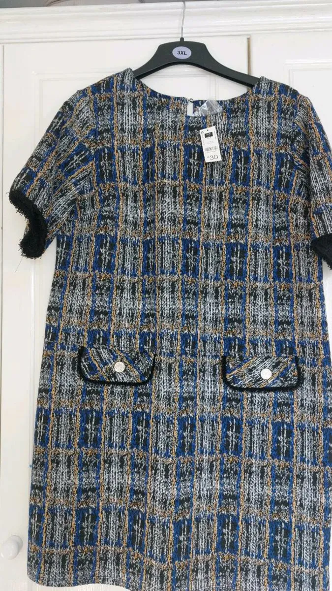 Ladies dress - Image 1