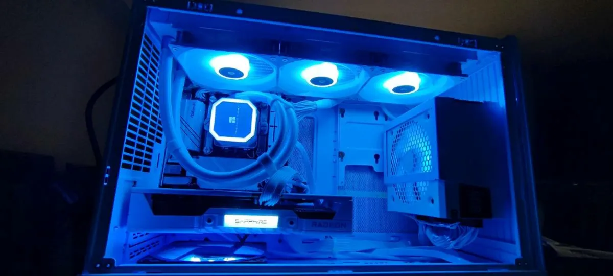Gamin PC - White - Image 2