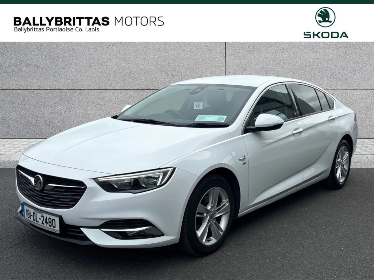 Vauxhall Insignia Insignia 1.6 TD Ecotec SRI NAV - Image 2