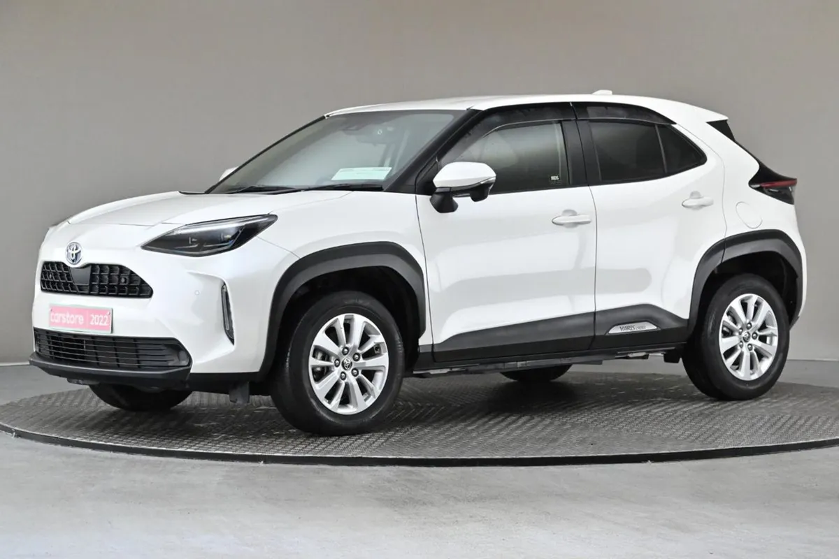 Toyota Yaris Cross 1.5 Hybrid  android Car Player - Image 4