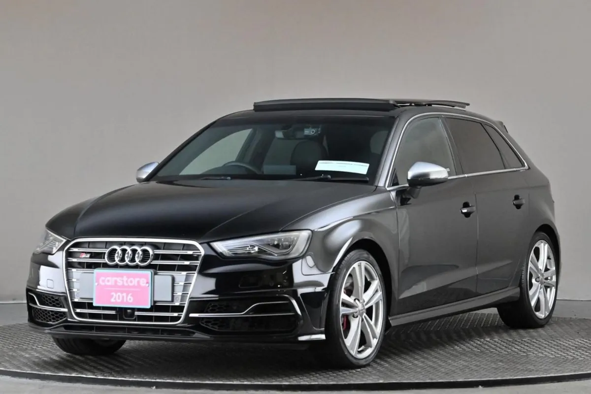 Audi S3 2.0tfsi Quatro S-tronic Sportback  half L - Image 3