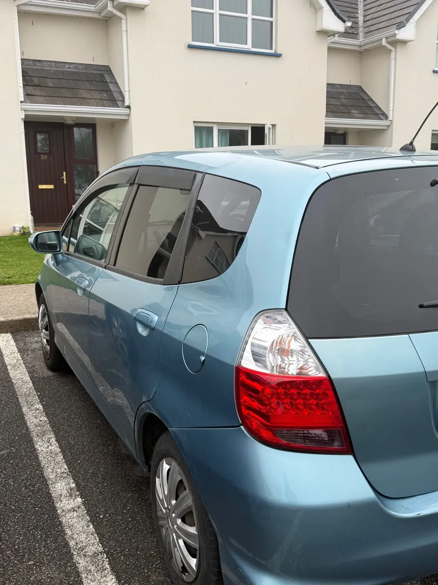 Honda Fit 2005 - Image 4