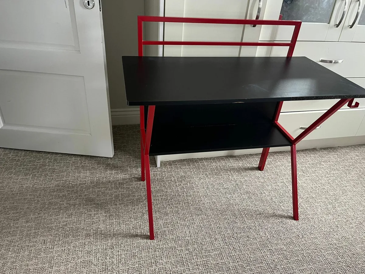 Virtuoso Black & blue and black & red Gaming Desk - Image 3