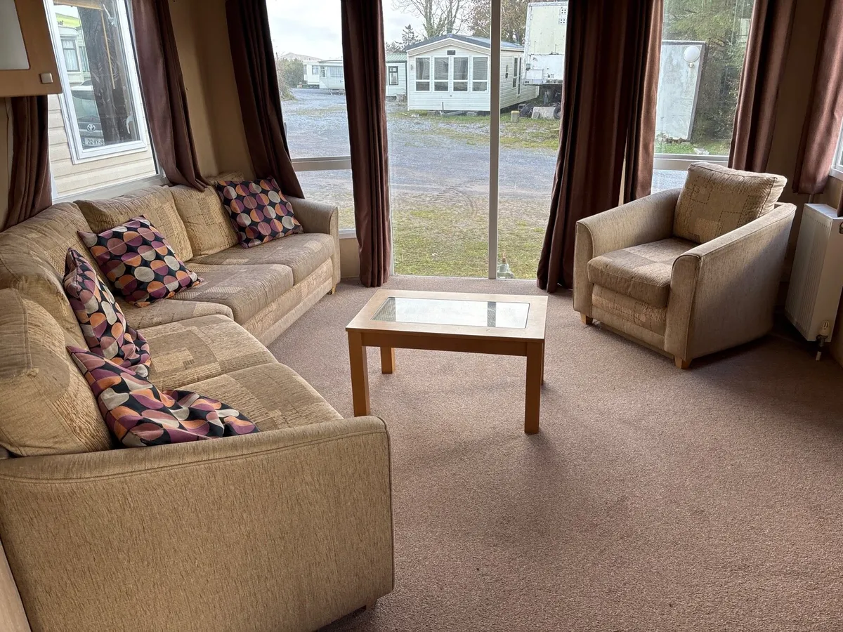 Mobile Home - Image 3
