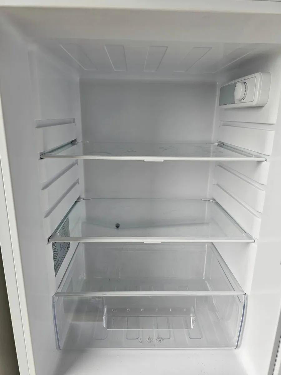 Fridge/freezer - Image 2