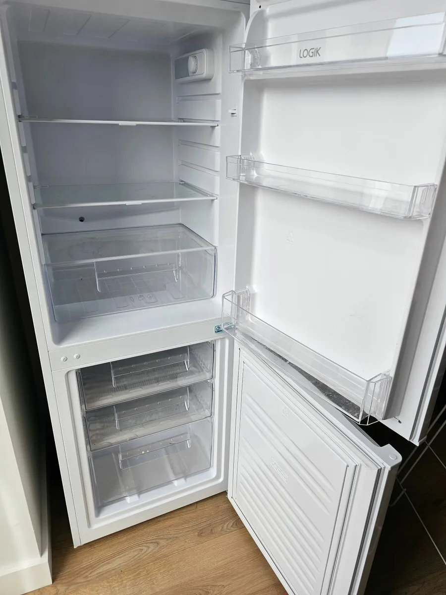 Fridge/freezer - Image 3