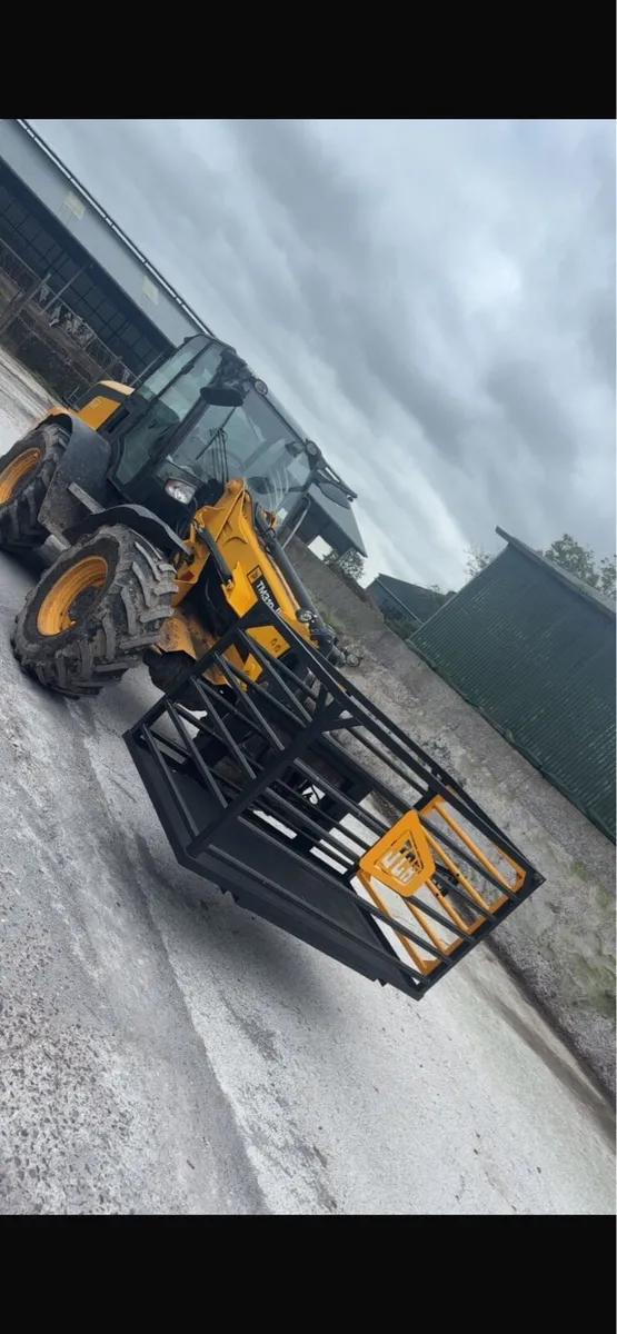 JCB calf transporter cage - Image 2