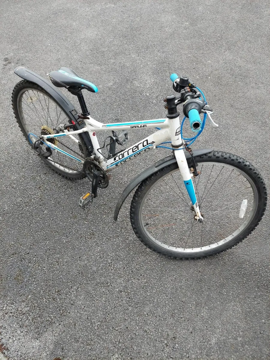 Hybrid Bike for 8 to 13 year old - Image 1