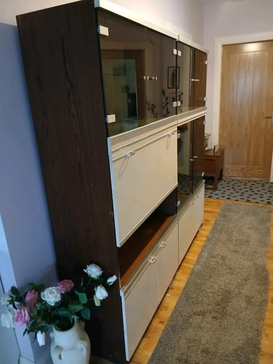 Display units with writing bureau . - Image 3